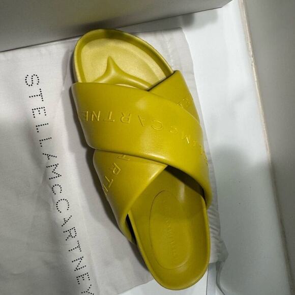Stella McCartney Signature logo slides Yellow - Picture 3 of 6